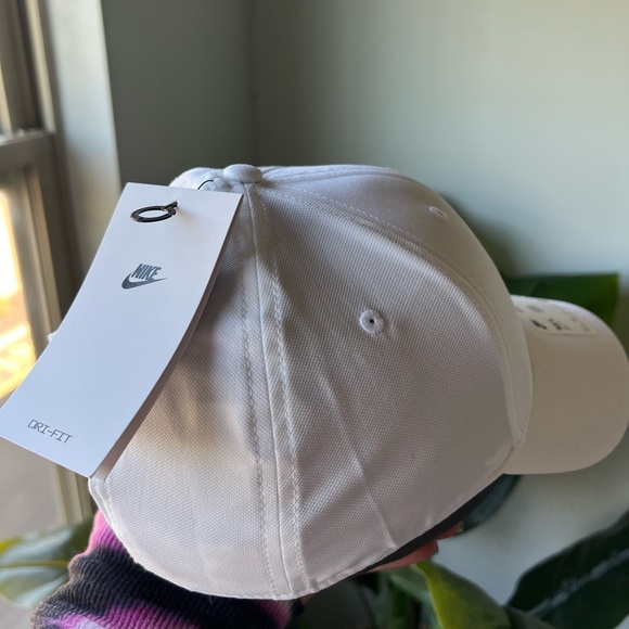 NWT Nike Dri Fit Club Cap Hat White M/L Adult Unisex - Picture 5 of 9